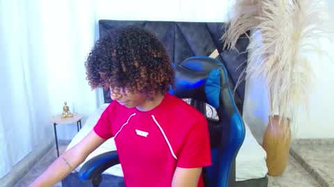 Angel online show from February 2026 09:21:01 PM