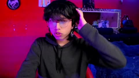 Snapshot of angellonfire chatting on December 2024 10:22:01 PM Angel  online show from December 2024 10:22:01 PM