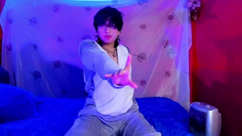 Snapshot of angellonfire chatting on December 2024 06:56:01 AM Angel  online show from December 2024 06:56:01 AM