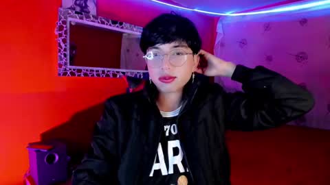 Snapshot of angellonfire chatting on October 2025 09:52:01 AM Angel  online show from October 2025 09:52:01 AM