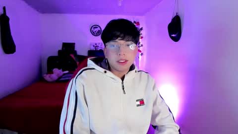 Angel  online show from January 2026 01:52:02 AM