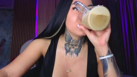 Snapshot of angellys chatting on May 2026 12:23:01 PM angellys online show from May 2026 12:23:01 PM