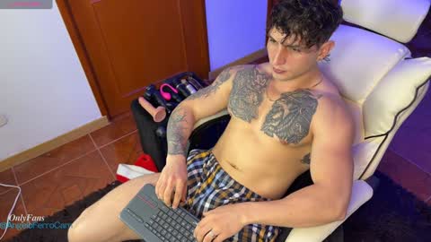 Angelo Ferro online show from December 2024 02:14:02 AM