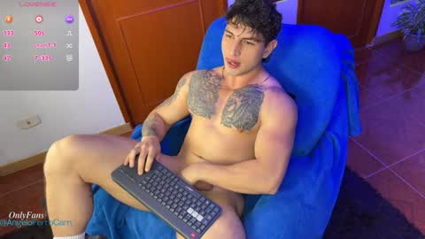 Angelo Ferro online show from January 2025 05:41:01 AM