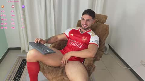 Angelo Ferro online show from September 2025 12:44:02 AM