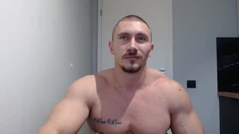 Snapshot of angelofit chatting on December 2024 11:33:01 AM ------- SEX SHOW WITH GUYS AND GIRLS MUSCLE SHOW online show from December 2024 11:33:01 AM