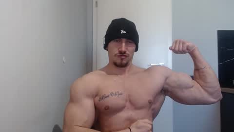 Snapshot of angelofit chatting on February 2025 11:57:02 AM ------- SEX SHOW WITH GUYS AND GIRLS MUSCLE SHOW online show from February 2025 11:57:02 AM