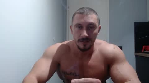 Snapshot of angelofit chatting on October 2025 02:37:01 PM ------- SEX SHOW WITH GUYS AND GIRLS MUSCLE SHOW online show from October 2025 02:37:01 PM