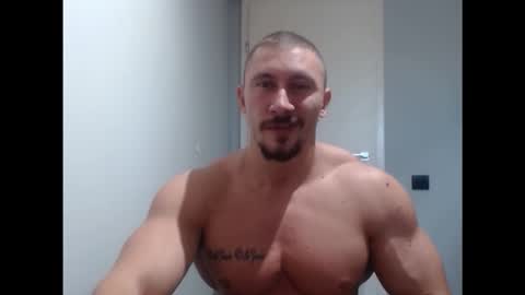 Snapshot of angelofit chatting on October 2025 01:23:01 PM ------- SEX SHOW WITH GUYS AND GIRLS MUSCLE SHOW online show from October 2025 01:23:01 PM