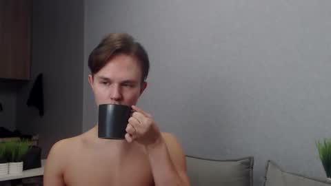 Angel online show from November 2025 09:08:02 AM