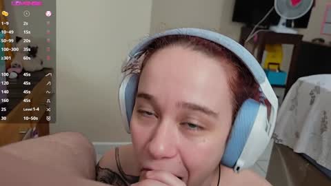 Chau Mist    online show from December 2024 03:05:02 AM