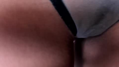 Angela online show from February 2026 01:05:02 PM