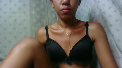 Snapshot of angeltta69 chatting on April 2026 10:14:02 AM angeltta69 online show from April 2026 10:14:02 AM
