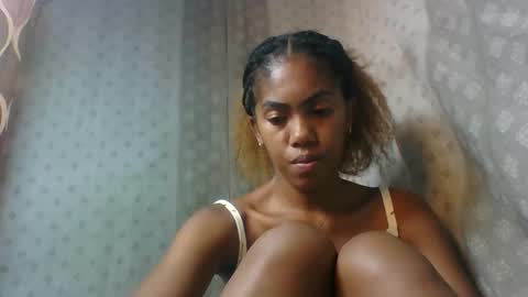 Snapshot of angeltta69 chatting on May 2026 01:39:01 PM angeltta69 online show from May 2026 01:39:01 PM
