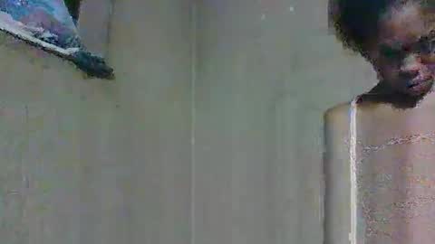 Snapshot of angeltta69 chatting on May 2026 05:43:01 PM angeltta69 online show from May 2026 05:43:01 PM
