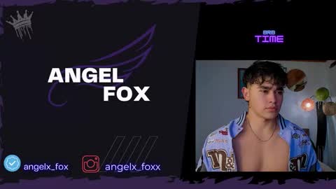 Angel Fox online show from October 2025 07:04:02 PM