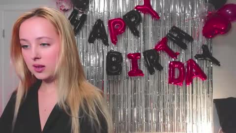  Im Chloe  i do FLASH BOOBS for new fan club online show from February 2026 07:07:01 PM