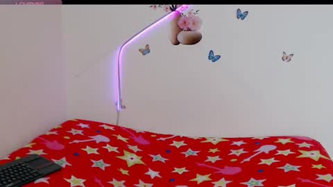 Snapshot of angelyxs chatting on November 2025 05:26:01 PM Angelyxs online show from November 2025 05:26:01 PM