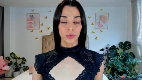 Anabella online show from June 2026 08:13:01 PM