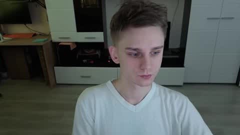 Snapshot of angryzan chatting on February 2026 06:17:01 AM vodka online show from February 2026 06:17:01 AM