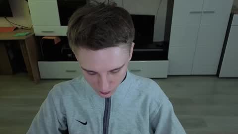 Snapshot of angryzan chatting on February 2026 06:18:02 AM vodka online show from February 2026 06:18:02 AM