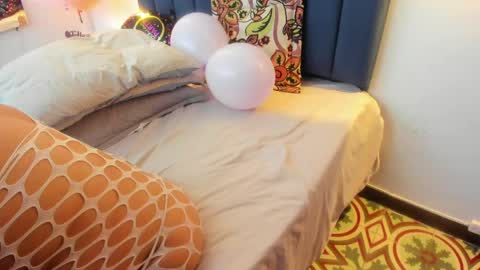 angyrios online show from May 2026 04:03:01 PM