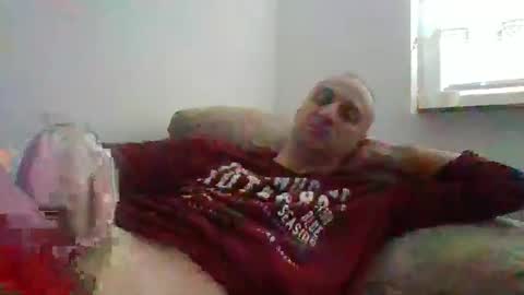 Snapshot of anhel187 chatting on January 2025 08:05:01 AM anhel187 online show from January 2025 08:05:01 AM