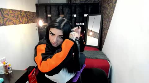 Snapshot of anhell7_ chatting on October 2025 07:45:01 PM Anhell online show from October 2025 07:45:01 PM