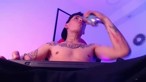 anhonymus online show from September 2025 03:59:02 PM