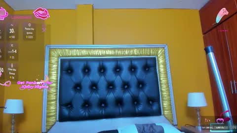 Snapshot of anievans_ chatting on November 2025 07:44:02 AM Ani Time schedule 0600 - 1400 GMT -5 online show from November 2025 07:44:02 AM