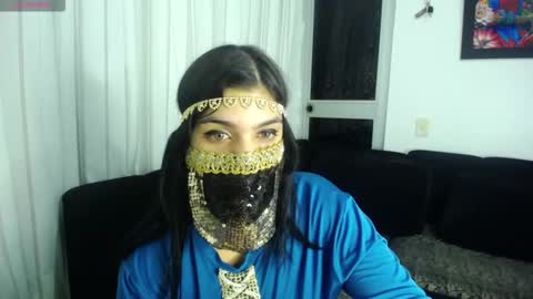 Anissa online show from November 2025 03:49:02 AM