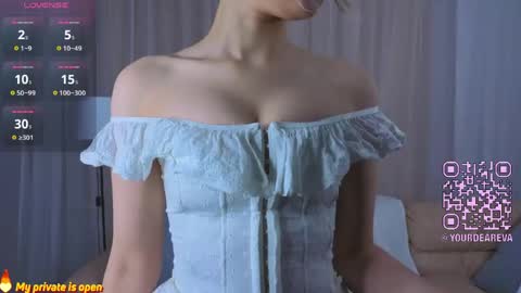Snapshot of anika_heir chatting on May 2026 04:24:02 PM Alice online show from May 2026 04:24:02 PM