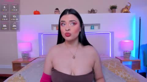 Snapshot of anikaromanof chatting on February 2026 11:37:02 AM Anika Romano online show from February 2026 11:37:02 AM