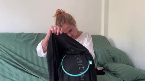 Snapshot of anita__hills chatting on December 2024 05:00:02 AM anita__hills online show from December 2024 05:00:02 AM