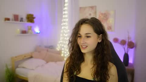 Anita Grey online show from September 2025 07:08:01 PM