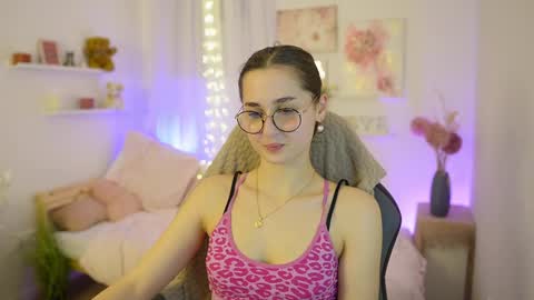 Anita Grey online show from December 2025 07:21:02 PM