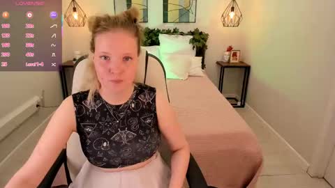Anita online show from June 2026 09:01:02 AM