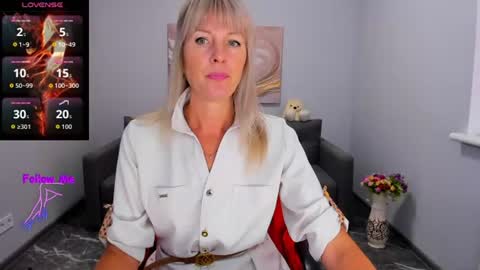 Snapshot of anita_tayson chatting on July 2026 05:56:01 AM Anita online show from July 2026 05:56:01 AM