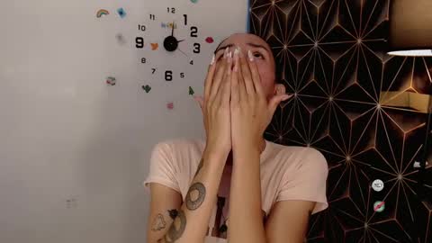 anita online show from December 2024 06:59:02 AM