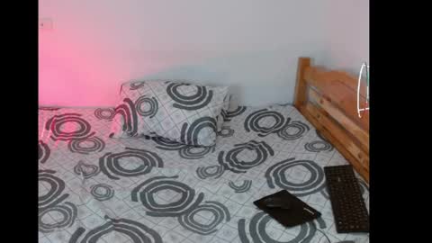 Snapshot of anitaturnerr chatting on February 2025 02:19:02 AM anitaturnerr online show from February 2025 02:19:02 AM