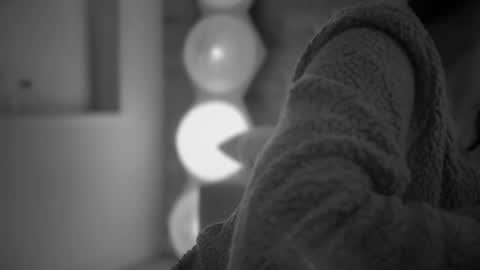 Anje online show from October 2025 04:19:01 PM