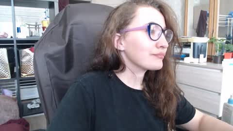 Snapshot of ankey_rayah chatting on December 2024 07:39:02 AM Nameless online show from December 2024 07:39:02 AM