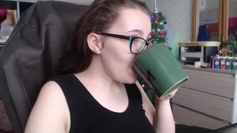 Snapshot of ankey_rayah chatting on January 2025 08:52:01 AM Nameless online show from January 2025 08:52:01 AM