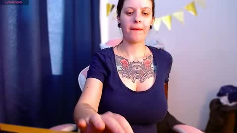 Ann online show from February 2025 01:21:02 PM