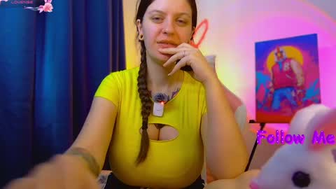 Snapshot of ann_mikele chatting on April 2026 10:24:02 AM Ann online show from April 2026 10:24:02 AM