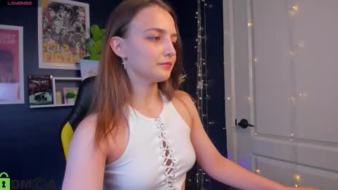 Ann online show from October 2025 02:10:01 AM