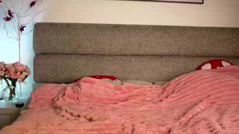 anna13121312 online show from March 2026 06:58:02 PM