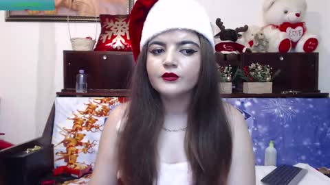 Snapshot of anna_lwice chatting on December 2024 05:44:01 PM Ana   online show from December 2024 05:44:01 PM