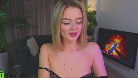 Anna online show from October 2025 12:56:01 PM