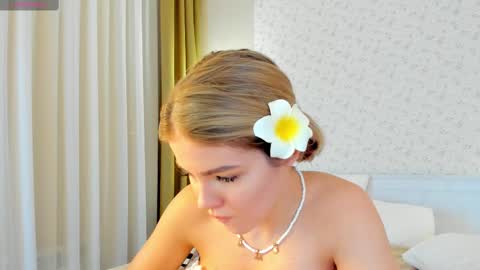 Anna online show from February 2025 08:29:02 AM